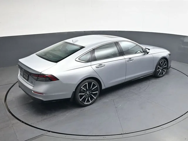 Used 2025  Honda Touring image 21