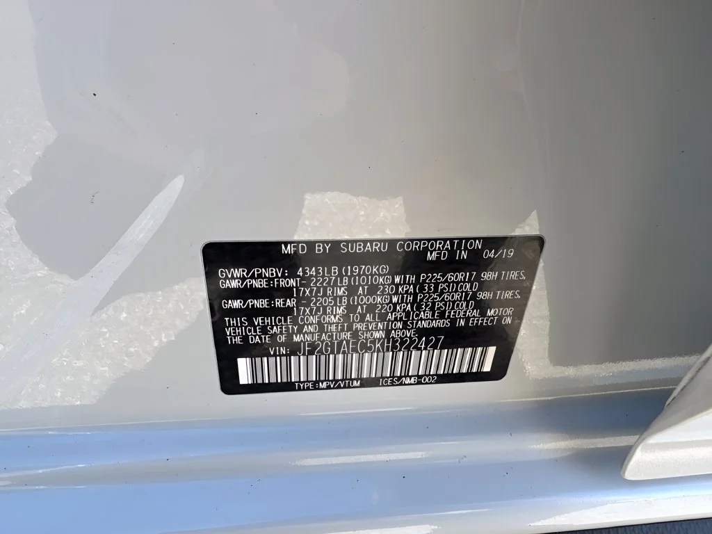 Used 2019 White Subaru 2.0i Premium image 23