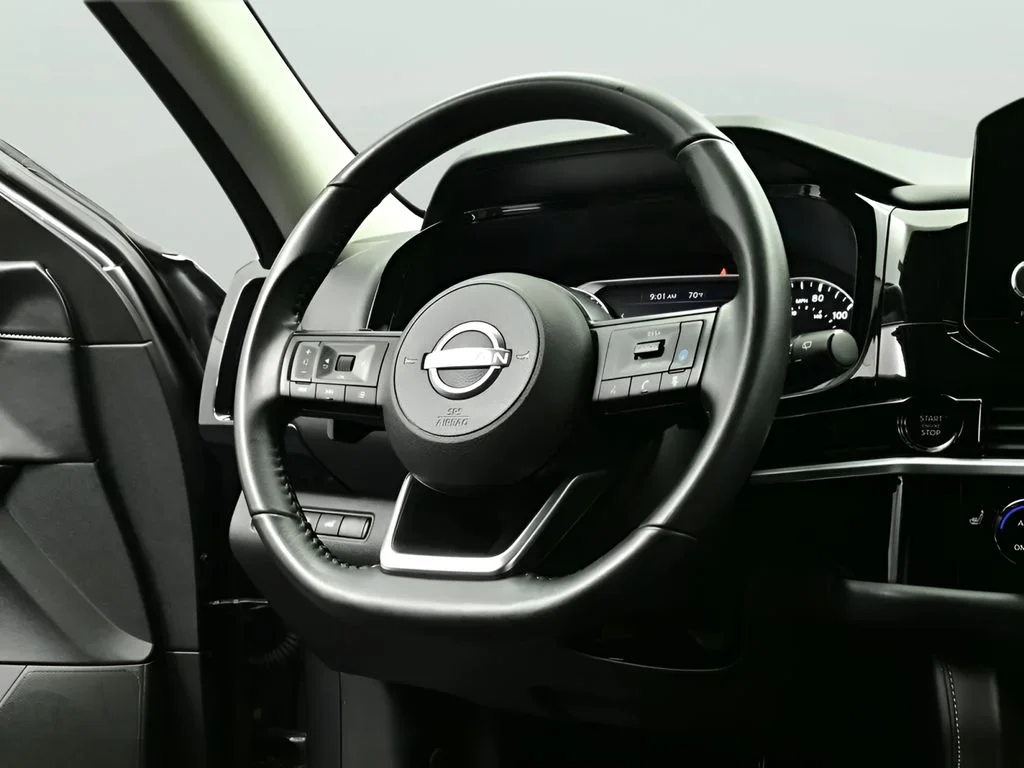 Used 2025 Gun Metallic Nissan SV image 10