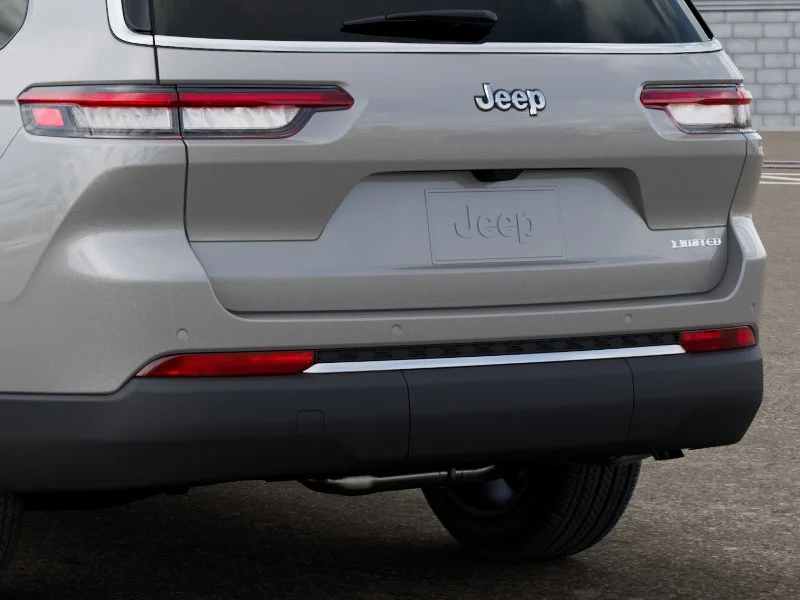New 2026 Silver Zynith Exterior Paint Jeep Limited image 41
