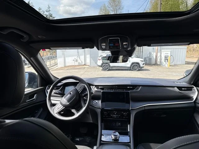 2025 Jeep Grand Cherokee L Altitude - Photo 11