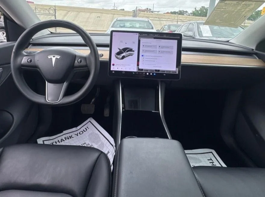 Used 2021 White Tesla Long Range image 6