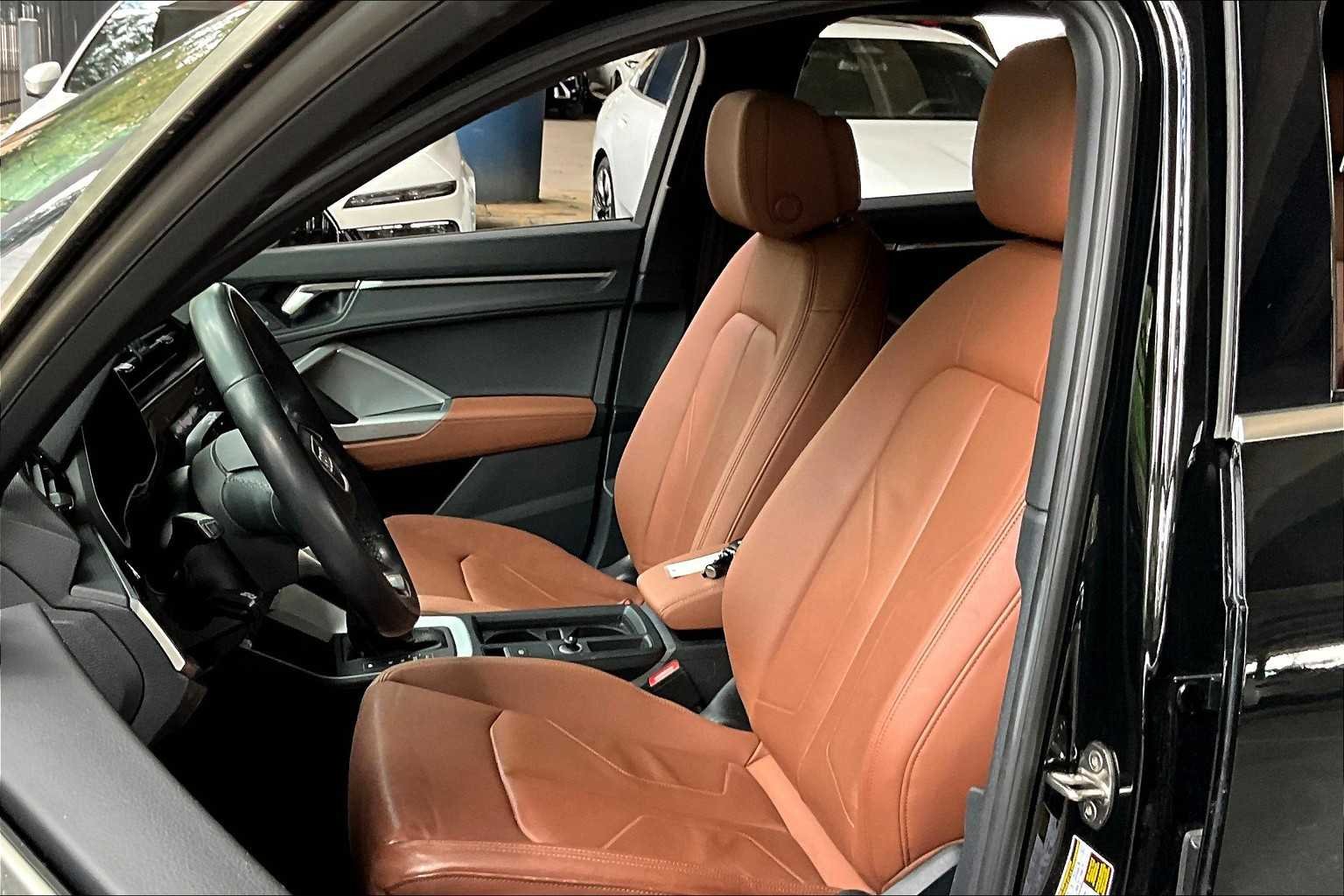 Used 2022 Mythos Black Metallic Audi Premium image 7