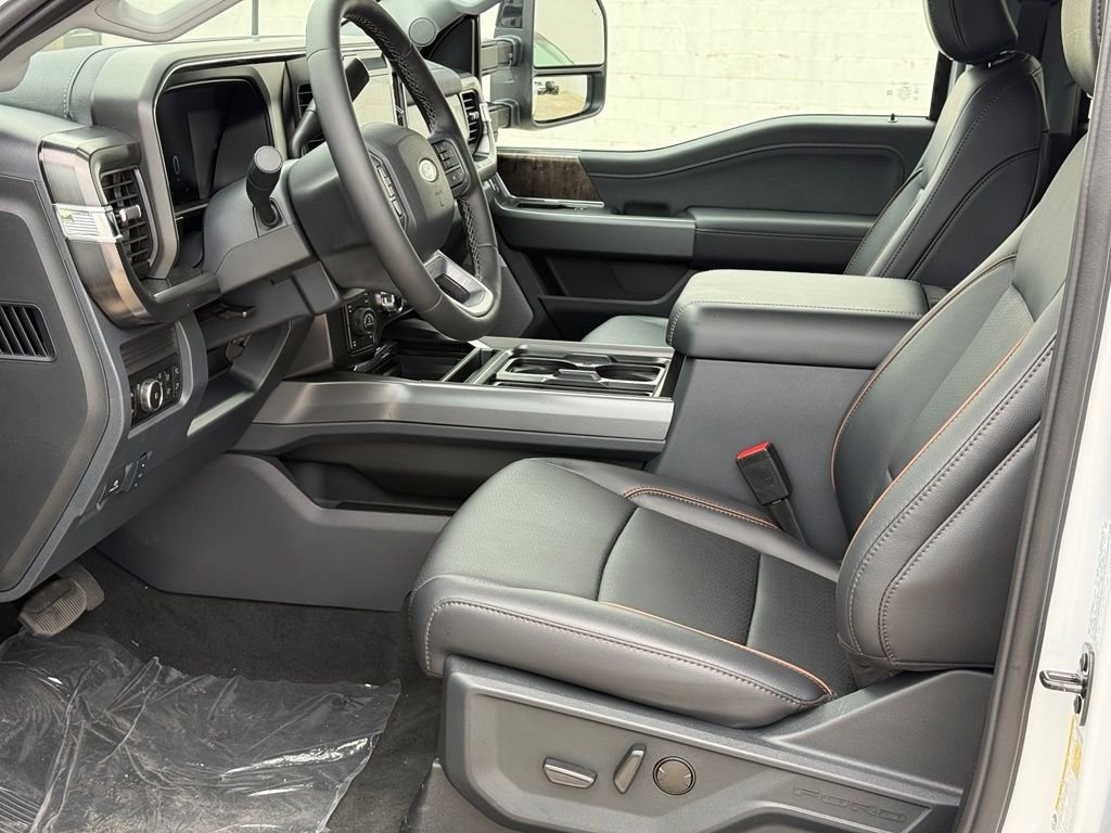 New 2026 Oxford White Ford F-250® Lariat® image 5