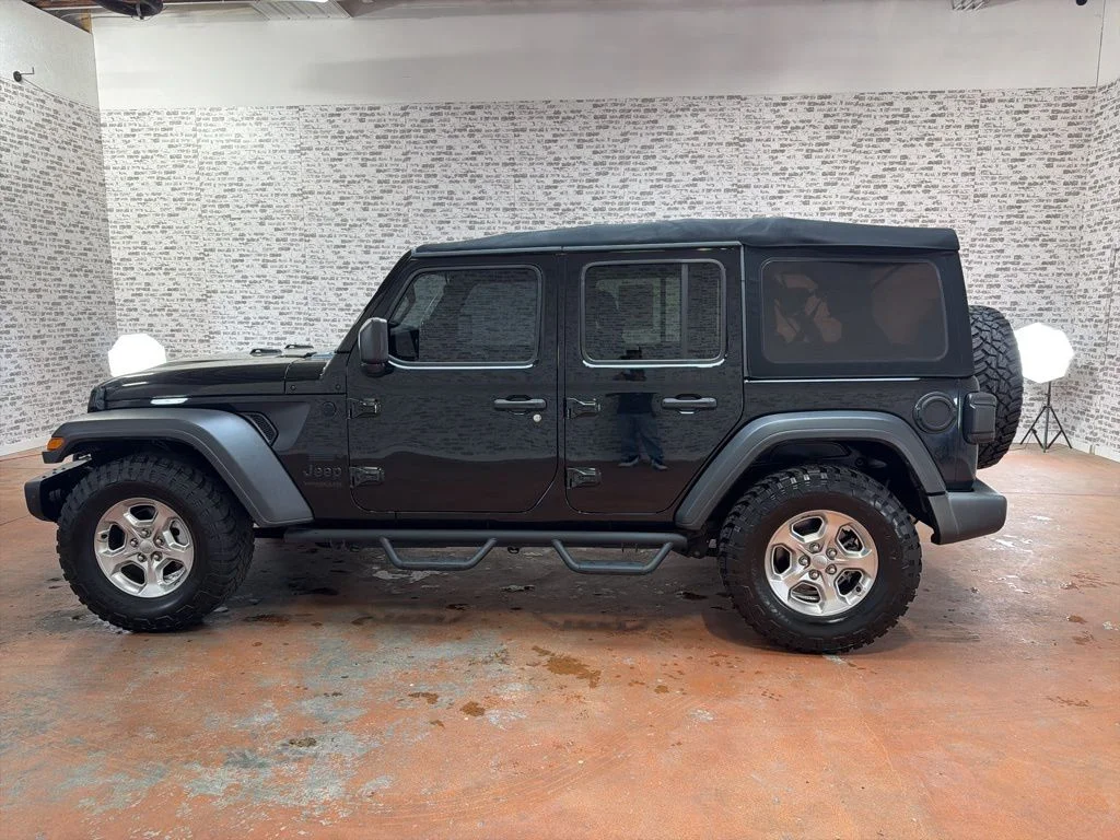 Used 2021 Black Jeep Unlimited Sport image 4
