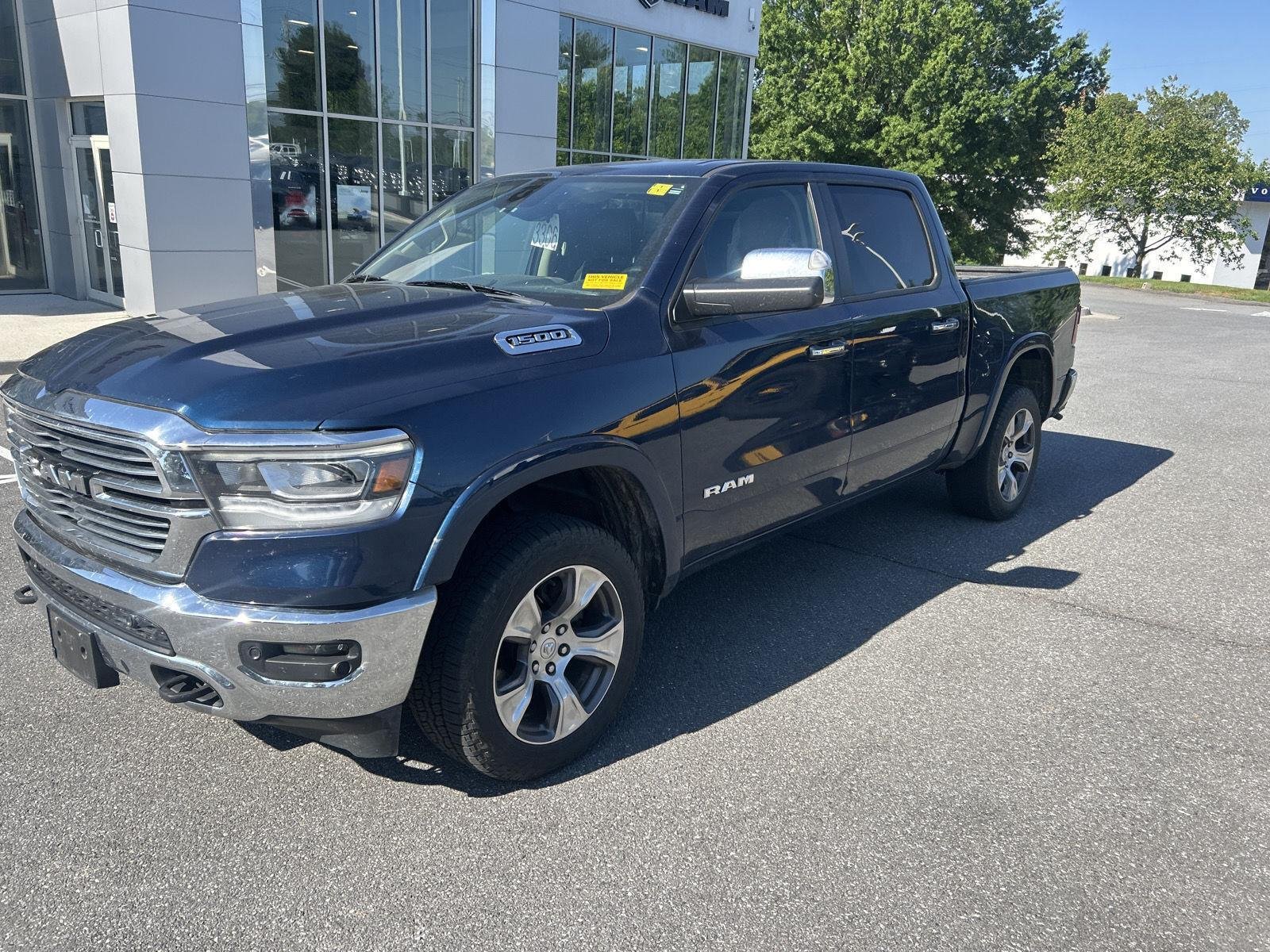 2020 RAM 1500 Laramie 4x4 Crew Cab 5'7's photo