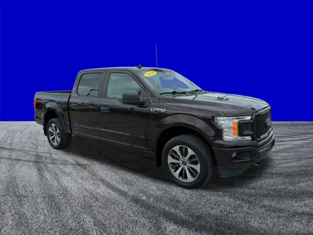 Certified Used 2020 Magma Red Ford XL image 2