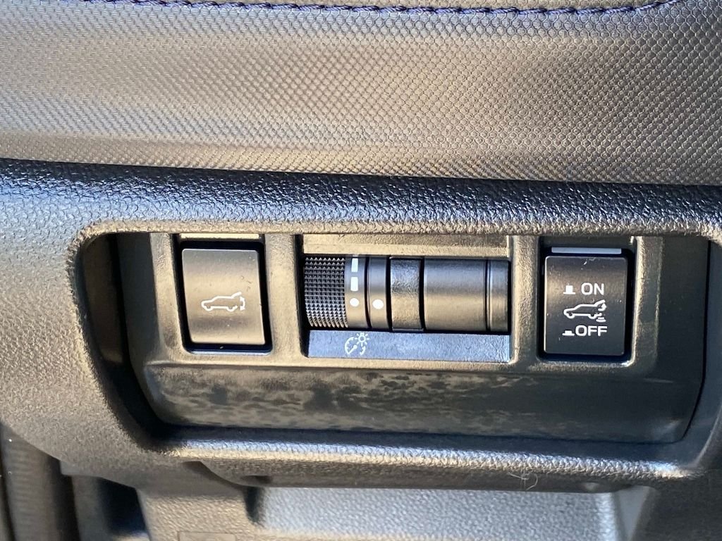 Used 2025 Beige Subaru Limited image 23
