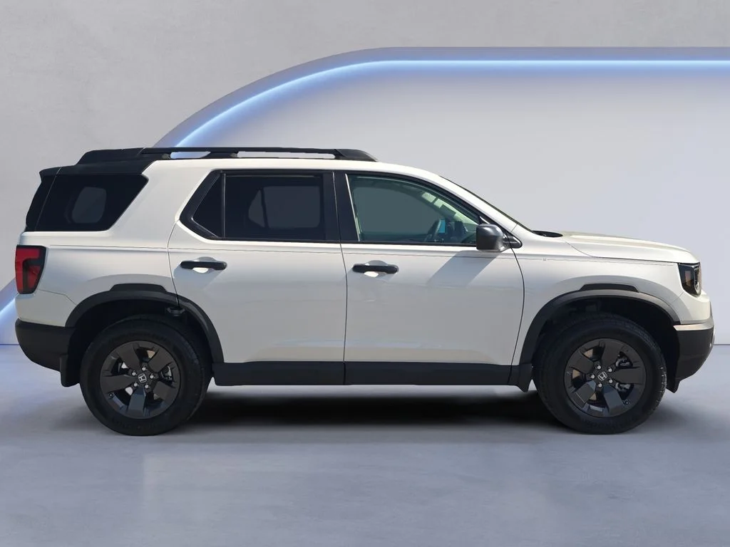New 2026 Platinum White Pearl Honda RTL image 7