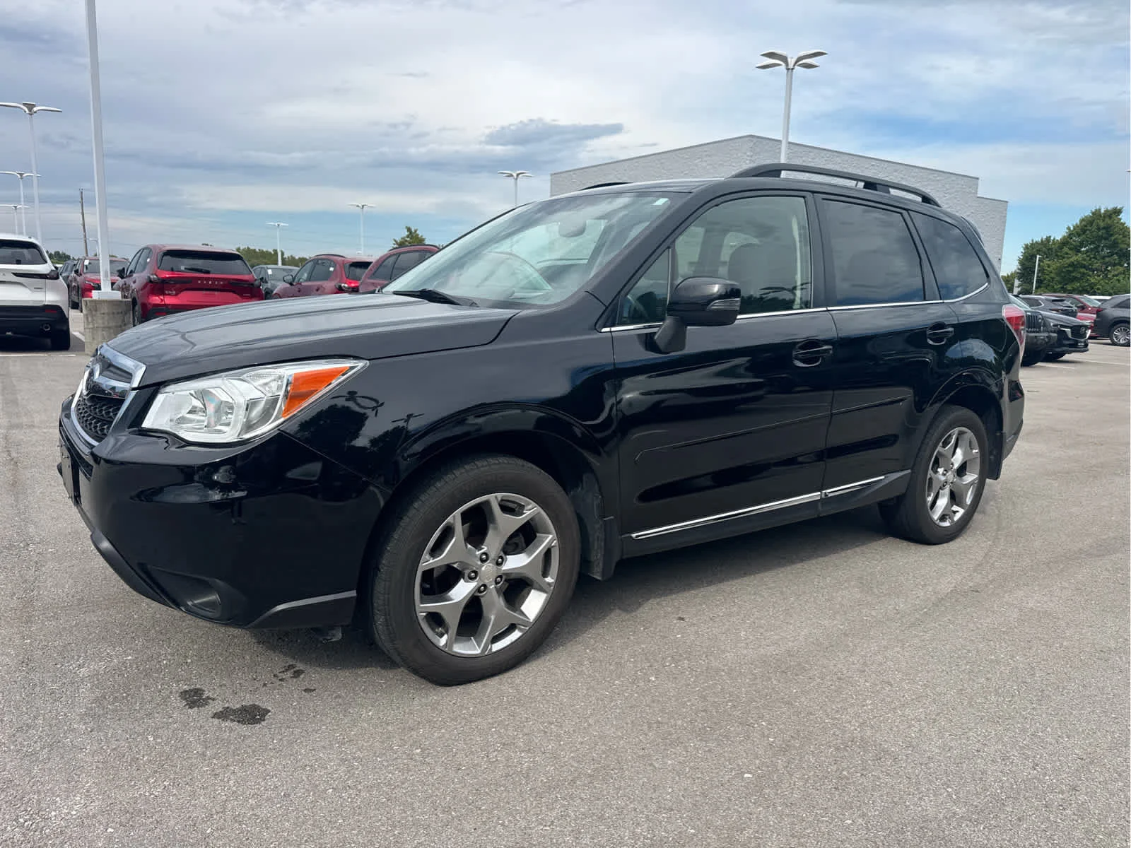 Used 2015 Subaru Forester i Touring with VIN JF2SJAUC6FH563906 for sale in Kansas City