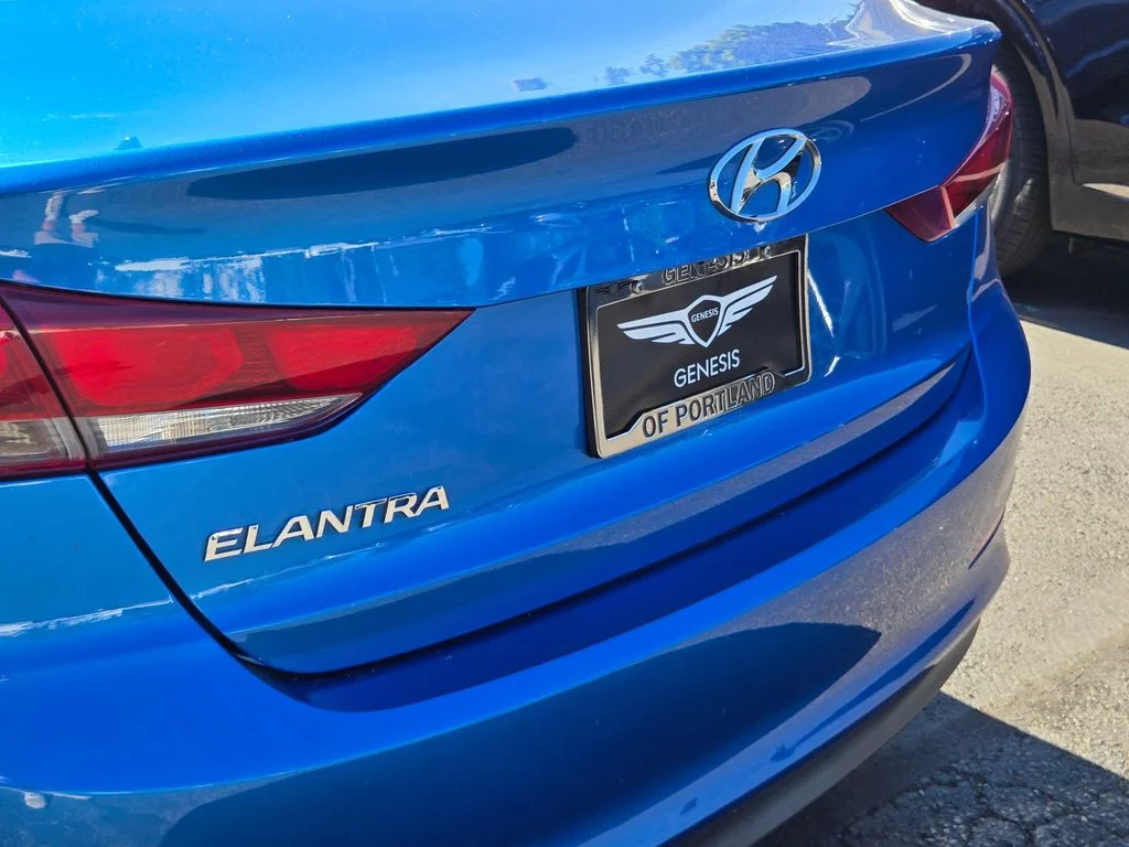 Used 2018 Electric Blue Hyundai SEL image 14