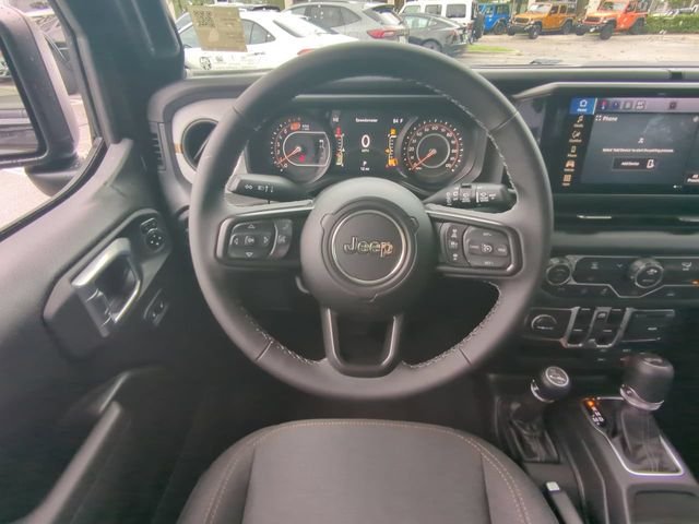 New 2027 Black Clear-Coat Paint Jeep  image 16