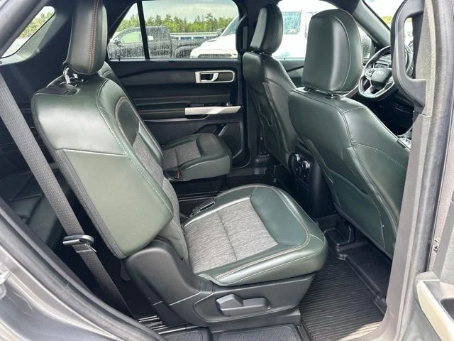 Used 2022 Gray Ford Timberline image 11
