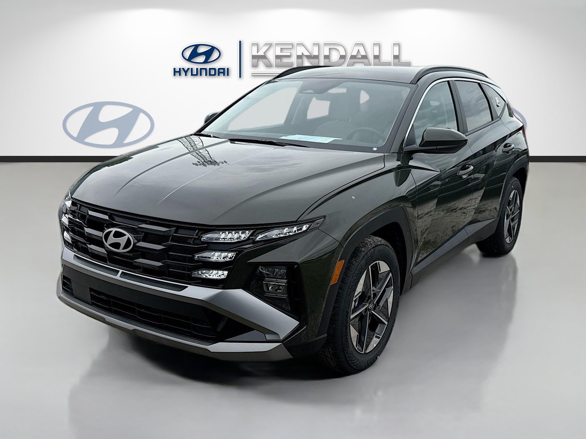 Used 2026 Rockwood Green Hyundai SEL image 3