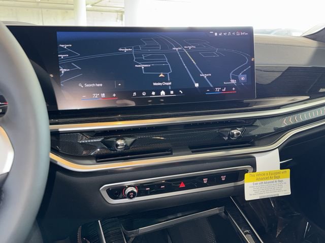 New 2027 Black Sapphire Metallic BMW xDrive40i image 17