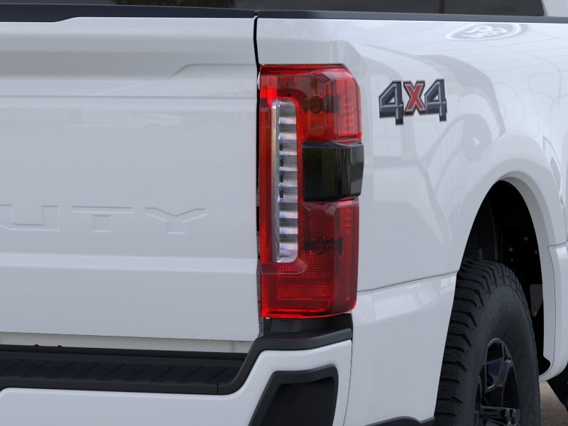 New 2026 Oxford White Ford XL image 21