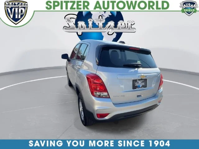 Used 2017 Silver Chevrolet LS image 12