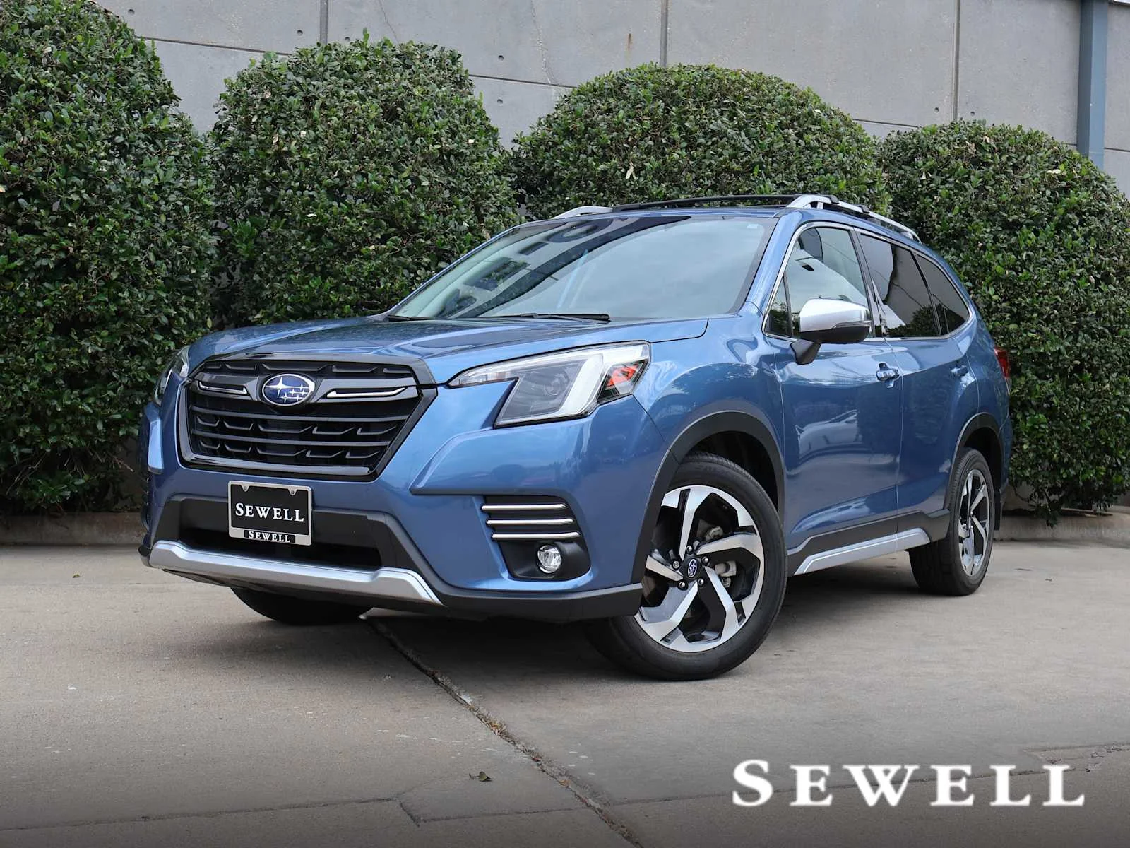 2024 Subaru Forester Touring's photo