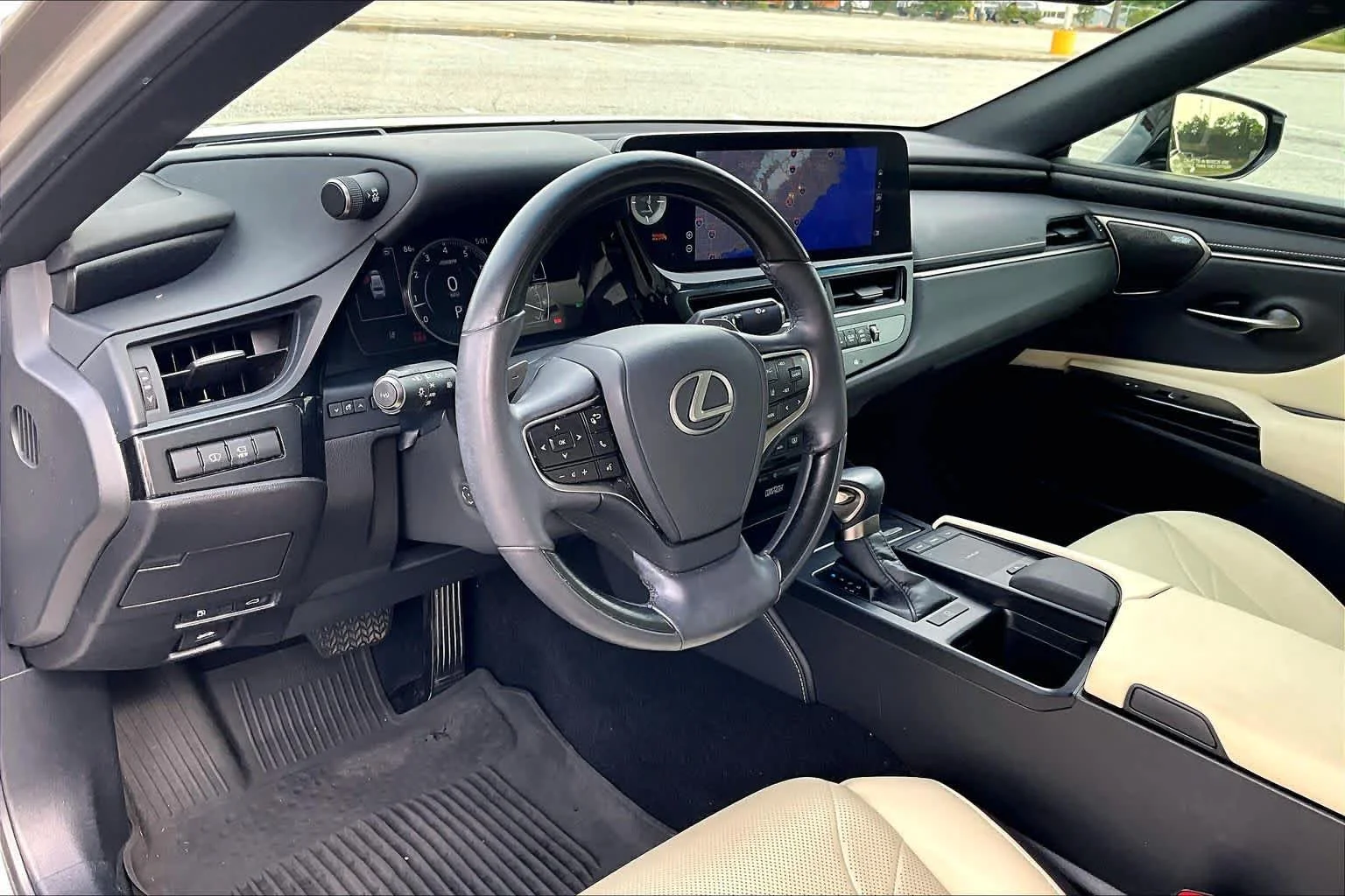 Used 2022 Moonbeam Beige Metallic Lexus Ultra Luxury image 18