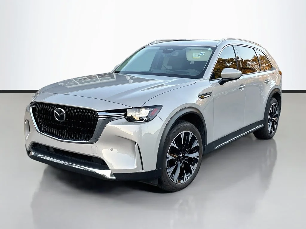 Certified Used 2024 Platinum Mazda Premium image 3
