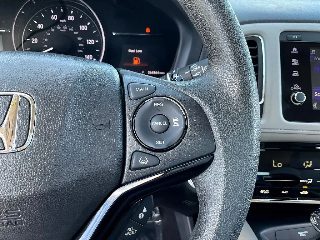 Used 2021 Platinum White Pearl Honda EX image 13