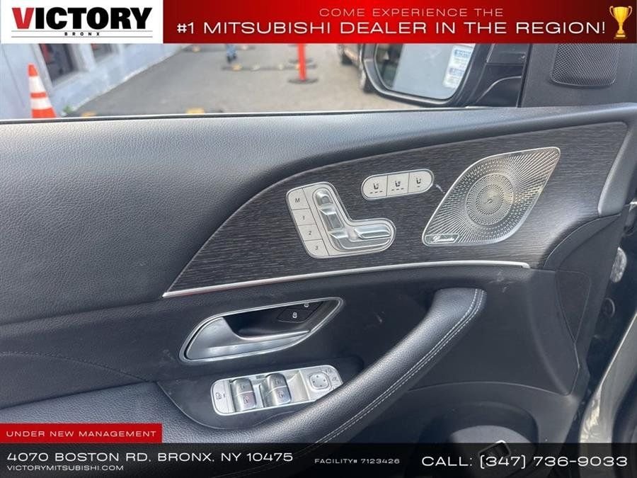Used 2023 Gray Mercedes-Benz GLS 450 image 29