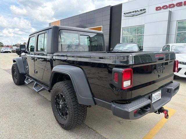 Used 2023 Black Jeep Sport image 5