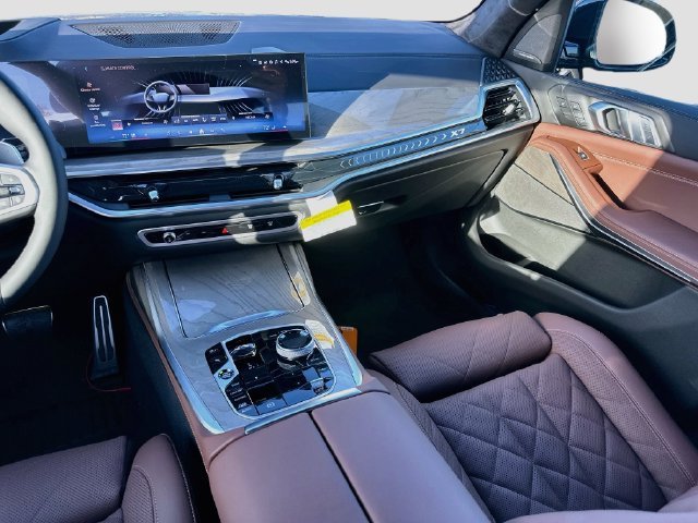New 2027 Gray BMW xDrive40i image 15