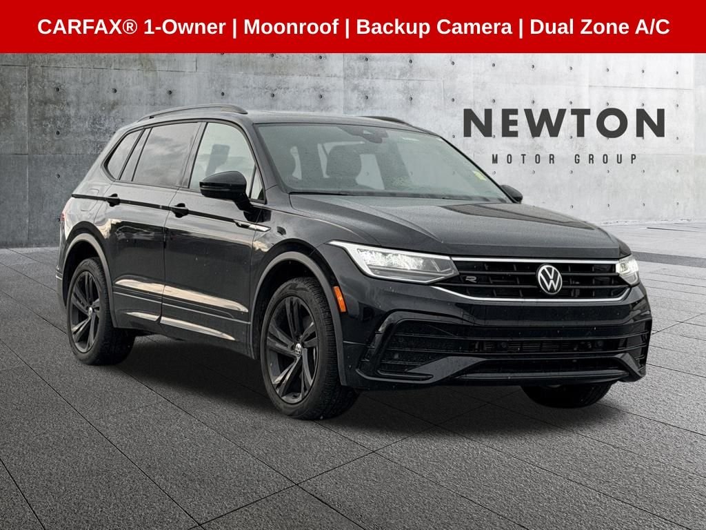 2023 Volkswagen Tiguan 2.0T SE R-Line Black's photo