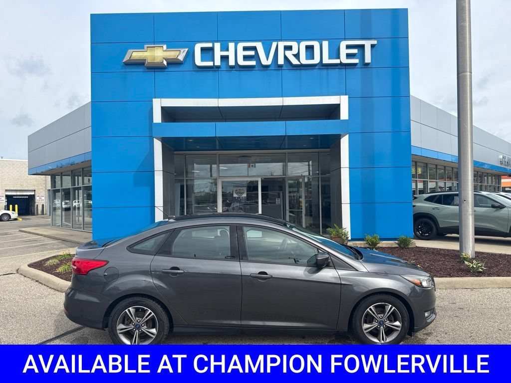 Used 2018 Ford Focus SE with VIN 1FADP3FE6JL208178 for sale in Fowlerville, MI