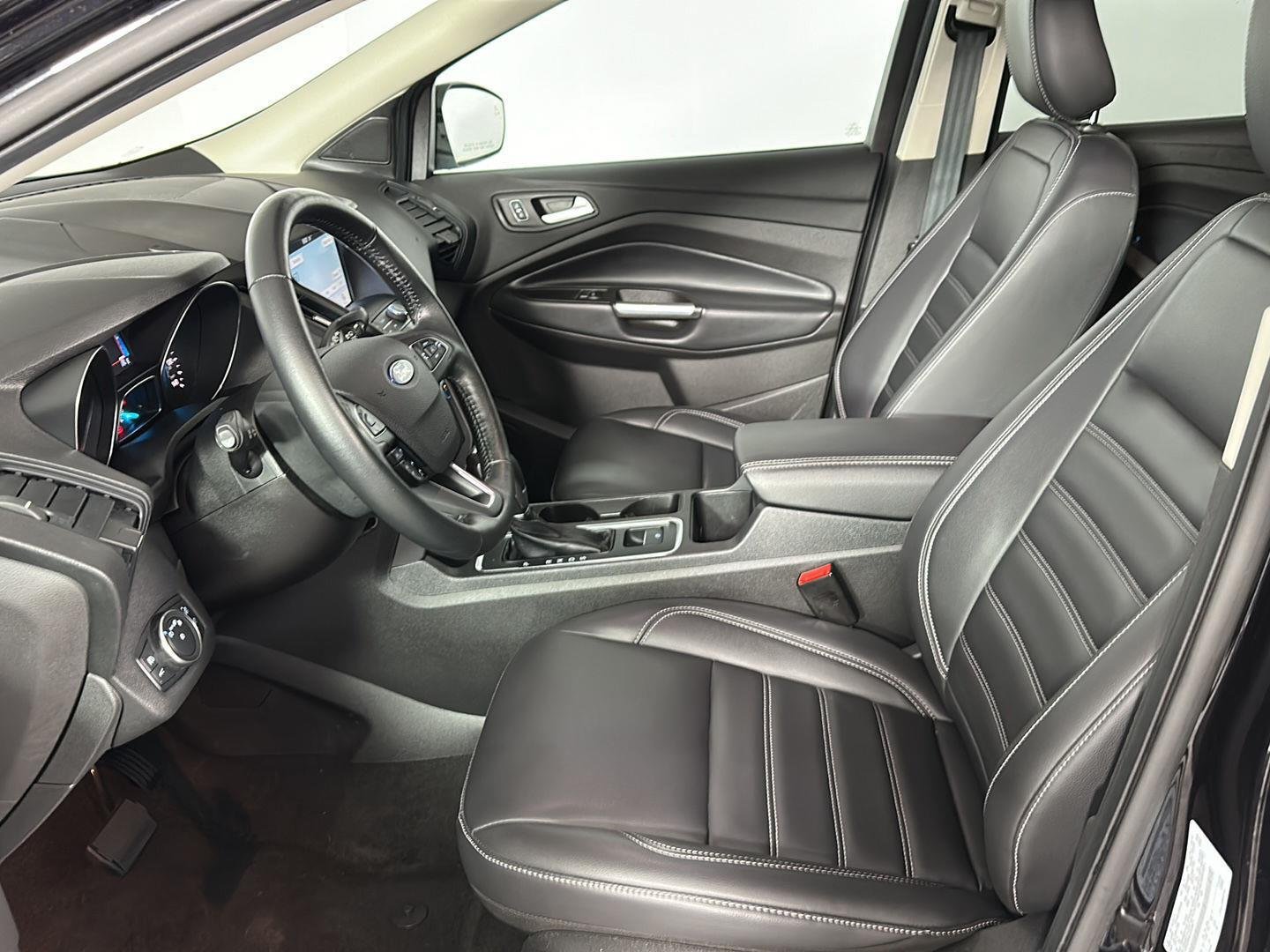 Used 2019 Black Metallic Ford SEL image 10
