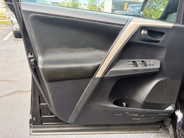 Used 2015 Black Toyota LE image 8