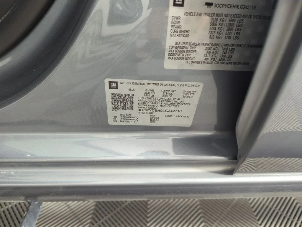Used 2020 Gray Chevrolet Custom Trail Boss image 34