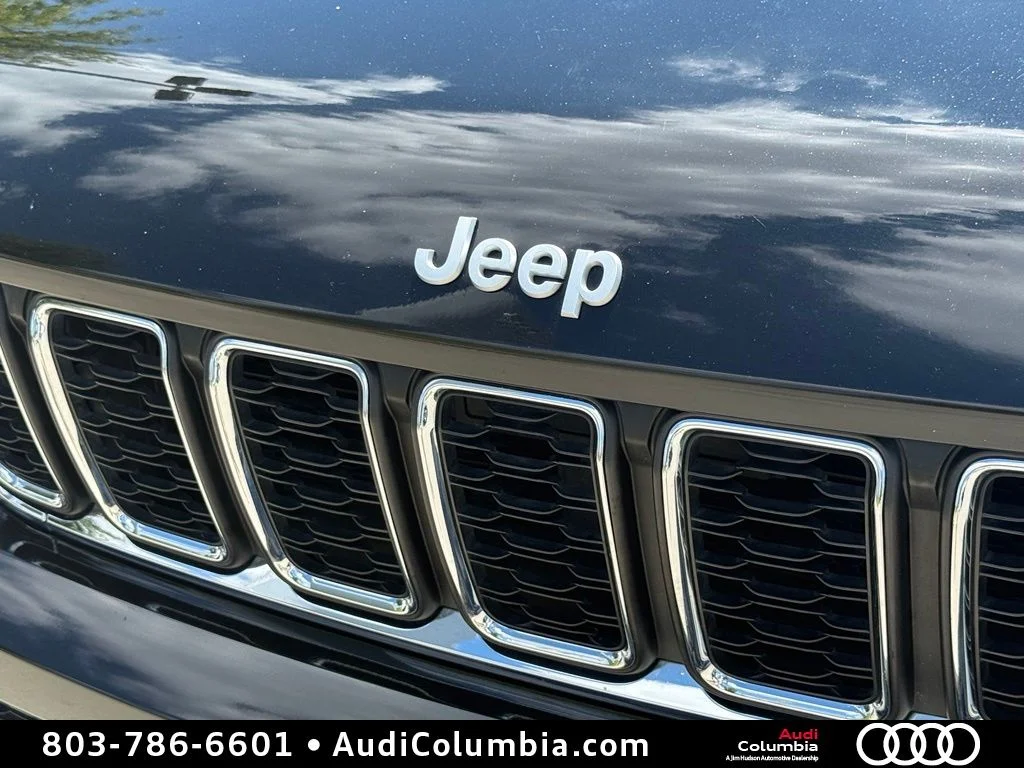 Used 2025 Black Jeep Laredo image 7