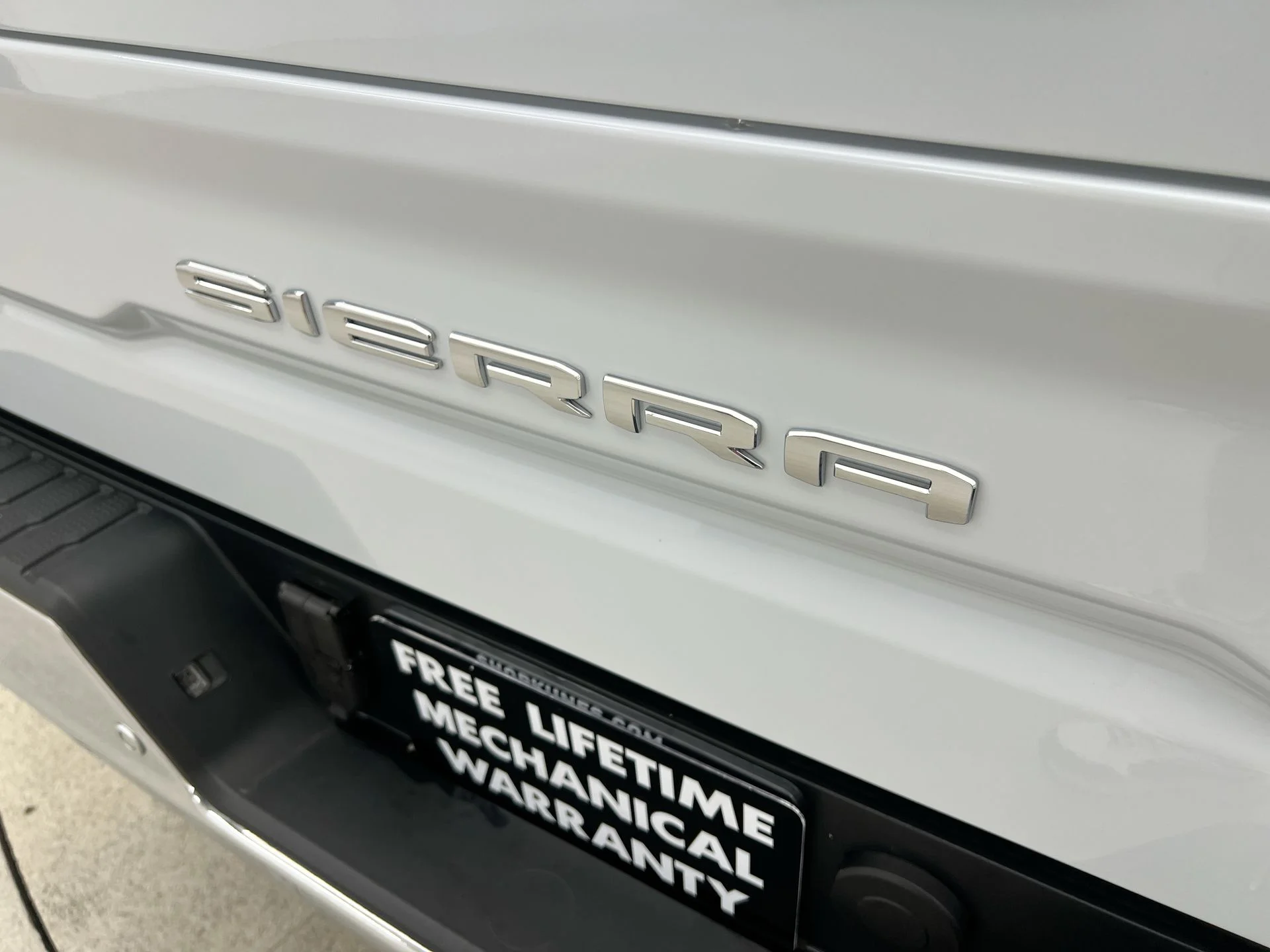 2026 GMC Sierra 1500 SLT - Photo 59