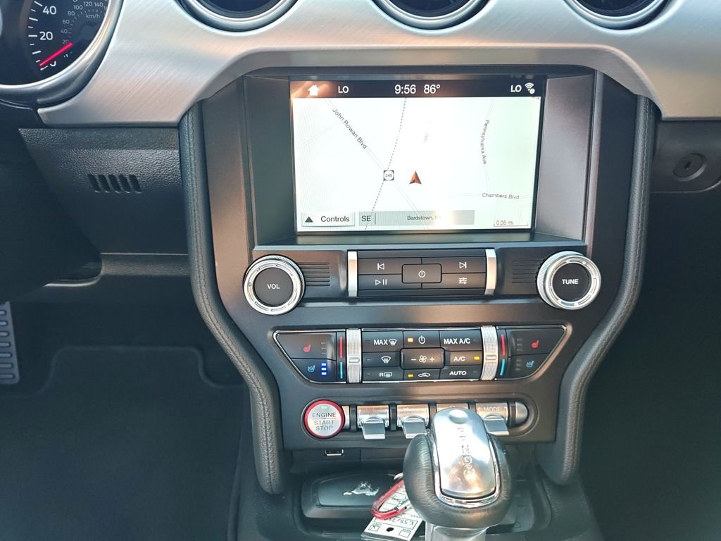 Used 2019 Silver Ford GT Premium image 20