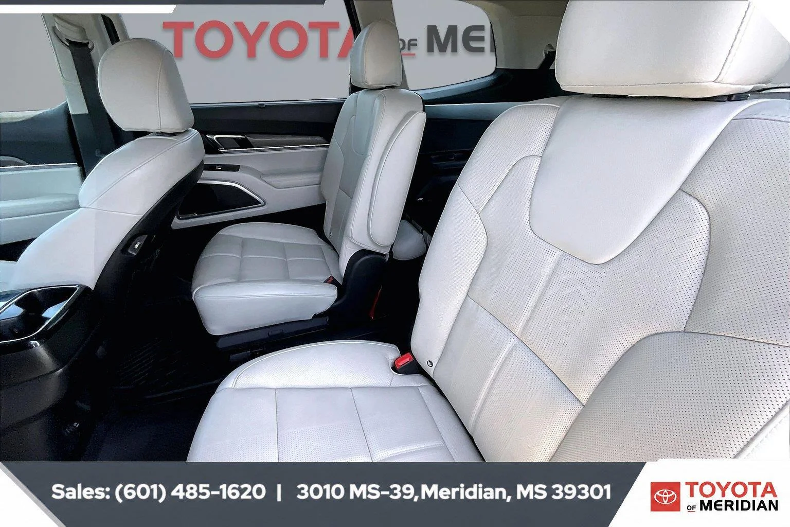 Used 2021 Ebony Black Kia EX image 19
