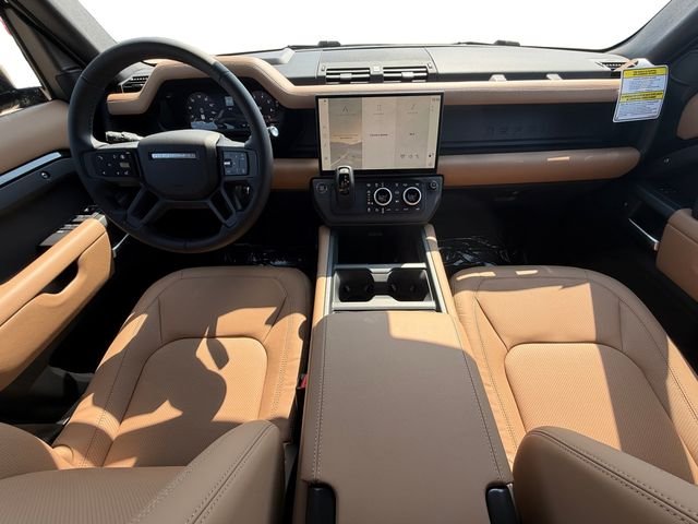 New 2026 Santorini Black Land Rover S image 12