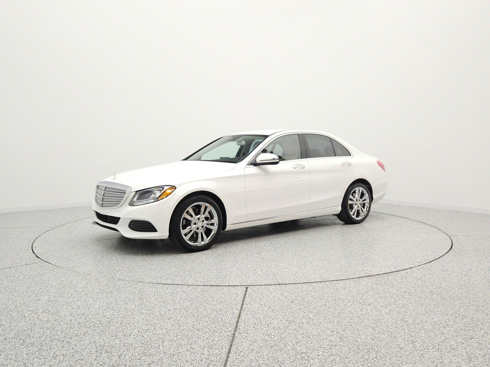 Used 2016 Polar White Mercedes-Benz C 300 Luxury image 1