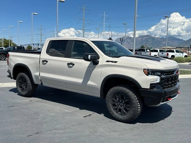 2026 Chevrolet Silverado 1500 ZR2 - Photo 9