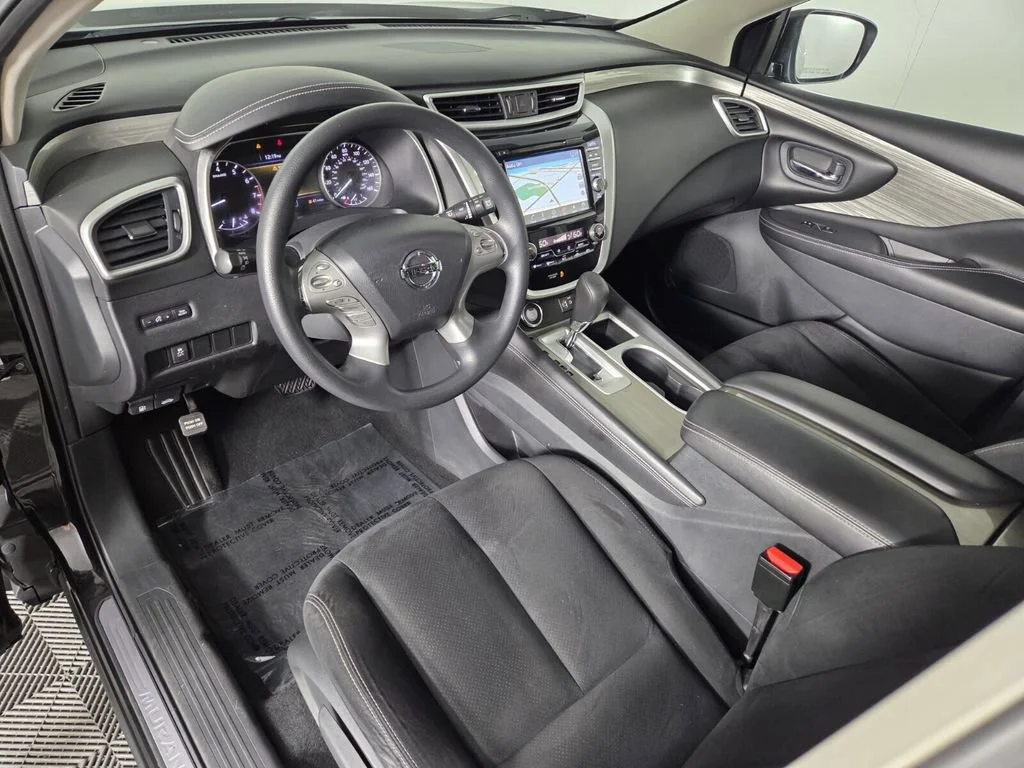 Used 2018 Magnetic Black Metallic Nissan S image 12