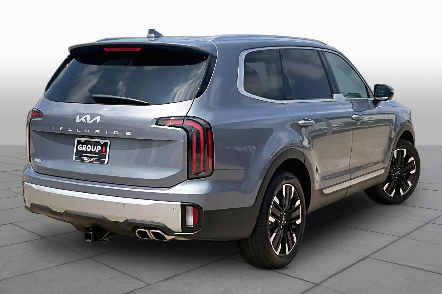 Used 2024 Everlasting Silver Kia SX image 20