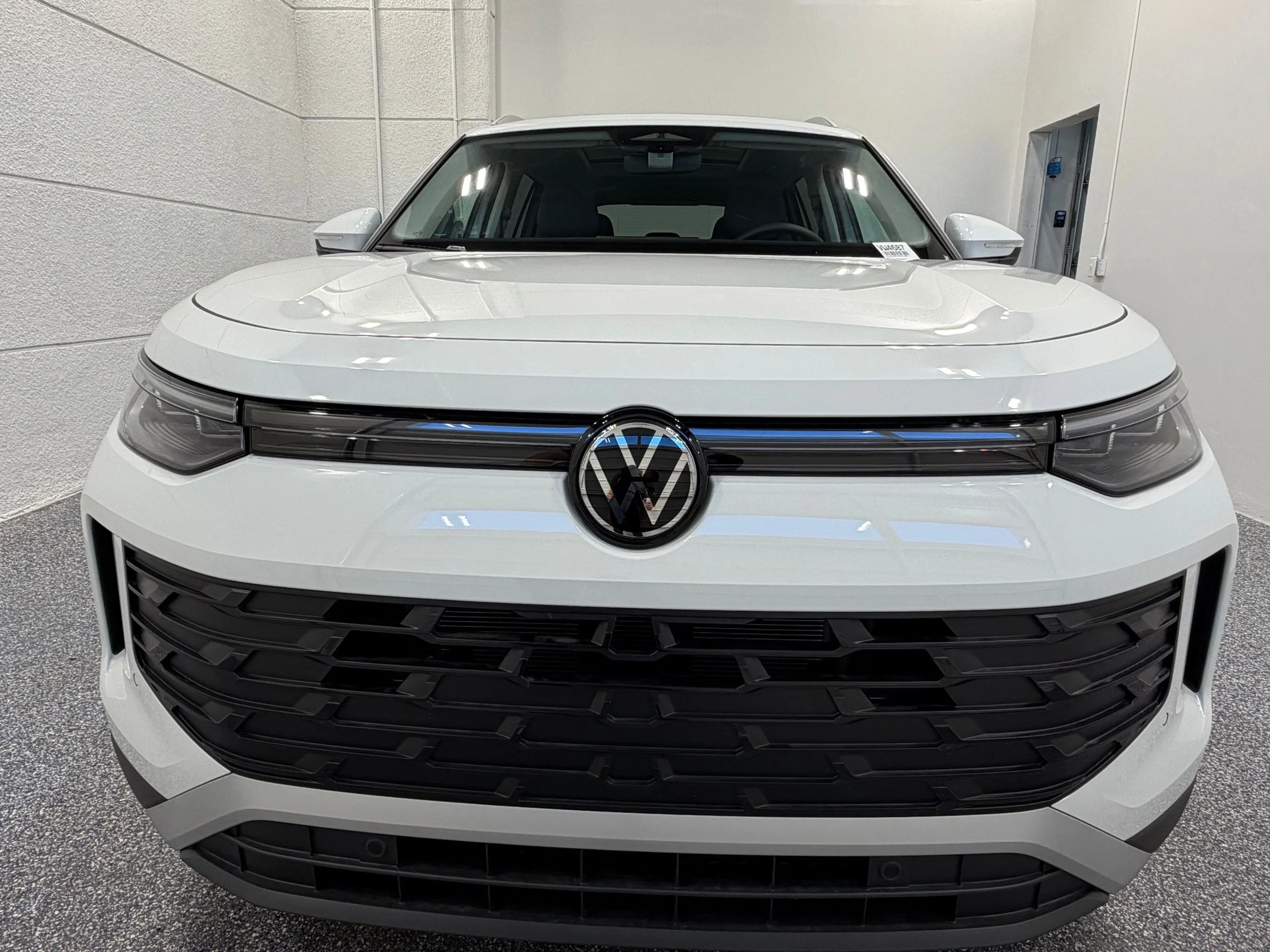 New 2026 White Volkswagen SE image 11