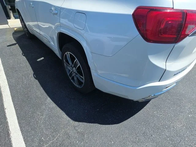 Used 2018 White GMC Denali image 7