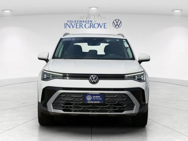 Certified 2025 Volkswagen Taos SE with VIN 3VVVC7B2XSM037546 for sale in Inver Grove Heights, Minnesota