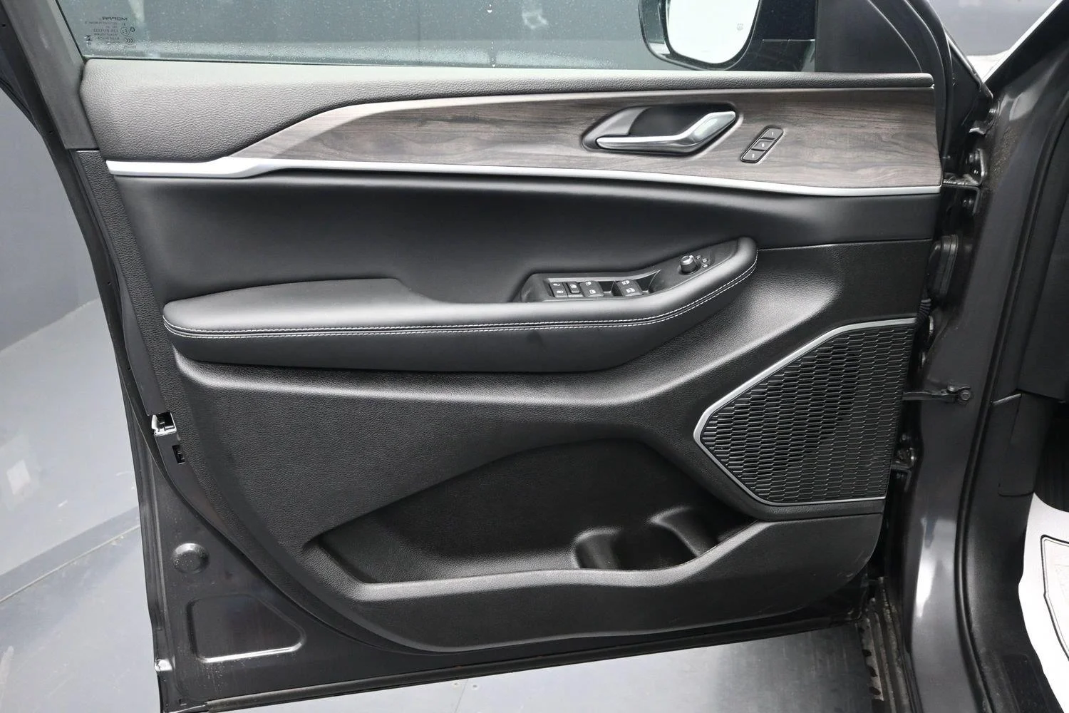 2026 Jeep Grand Cherokee Limited - Photo 17