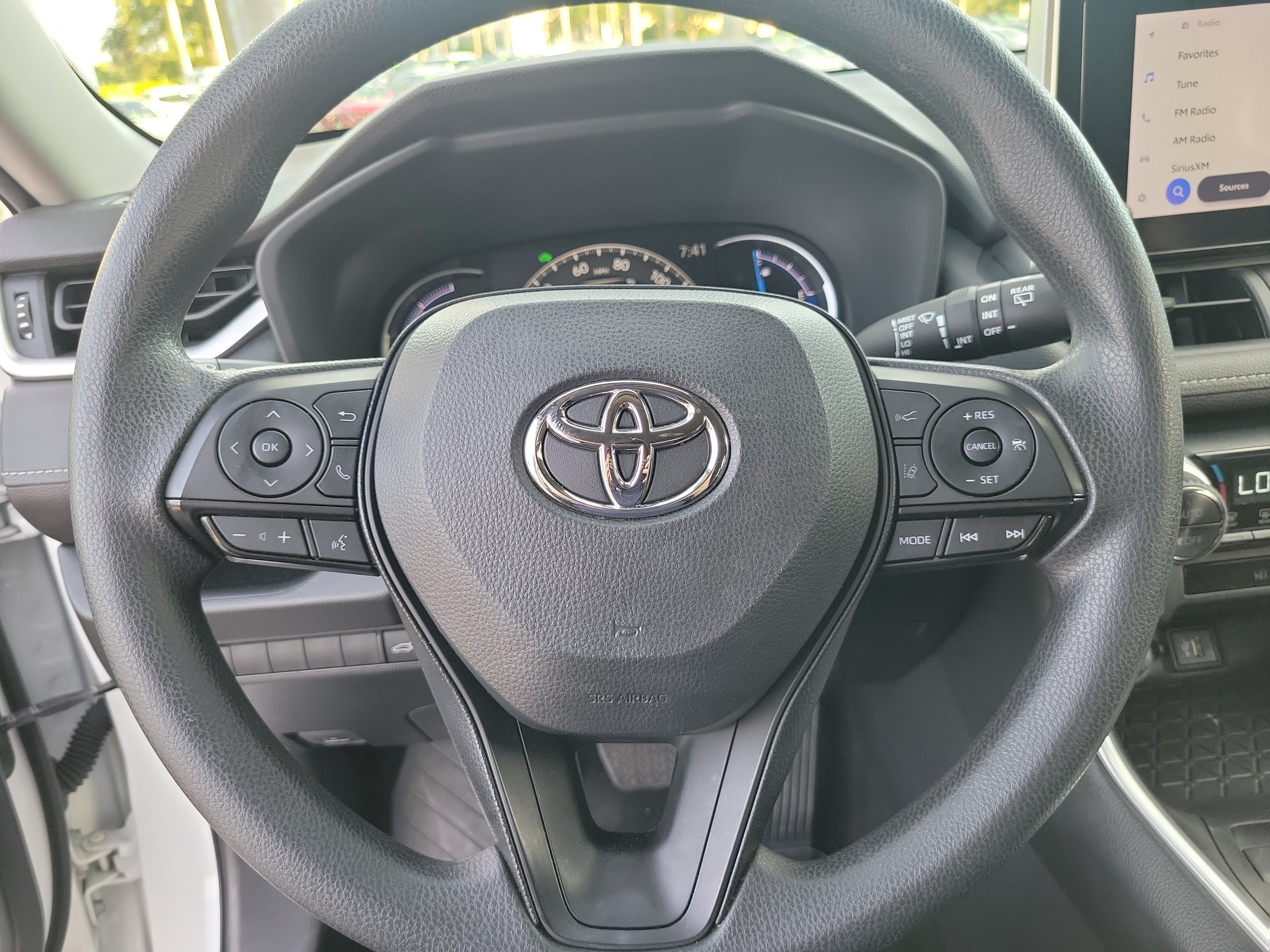 Used 2023 White Toyota Hybrid XLE image 14