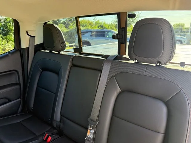 Used 2022 Desert Sand Metallic GMC AT4 w/Leather image 31