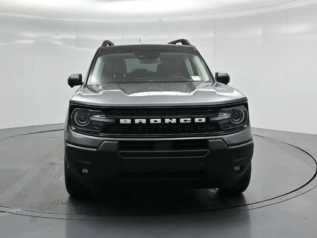 New 2026 Carbonized Gray Metallic Ford Outer Banks image 22
