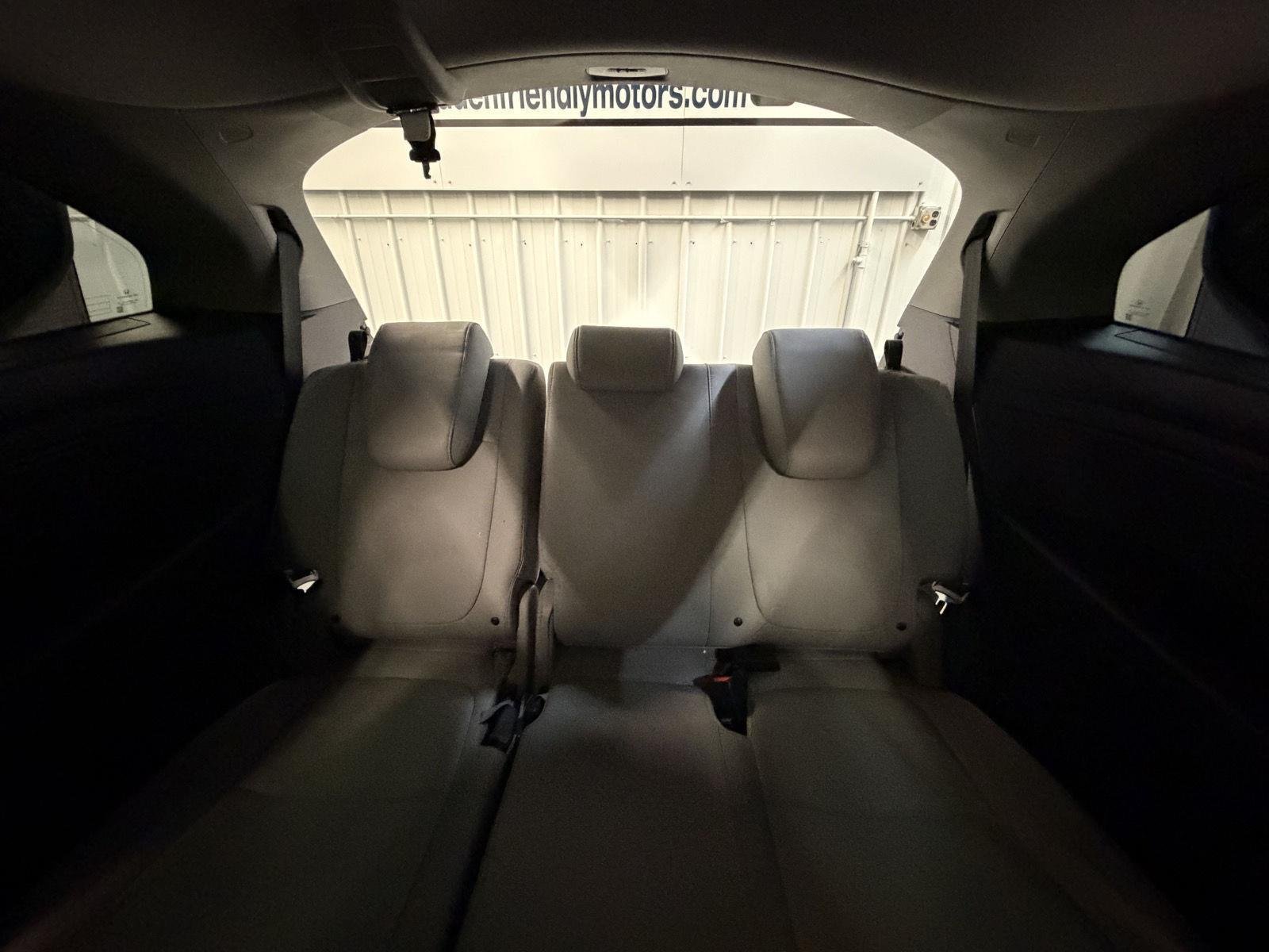 Used 2019  Honda EX-L image 24